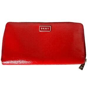 ✅ DKNY Patent Sutton Wallet Glossy RED Textured Leather Full Zip (2F-DV)